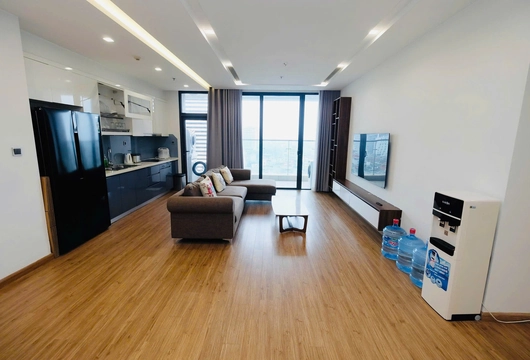 Premier 2BR Home at Vinhomes Metropolis